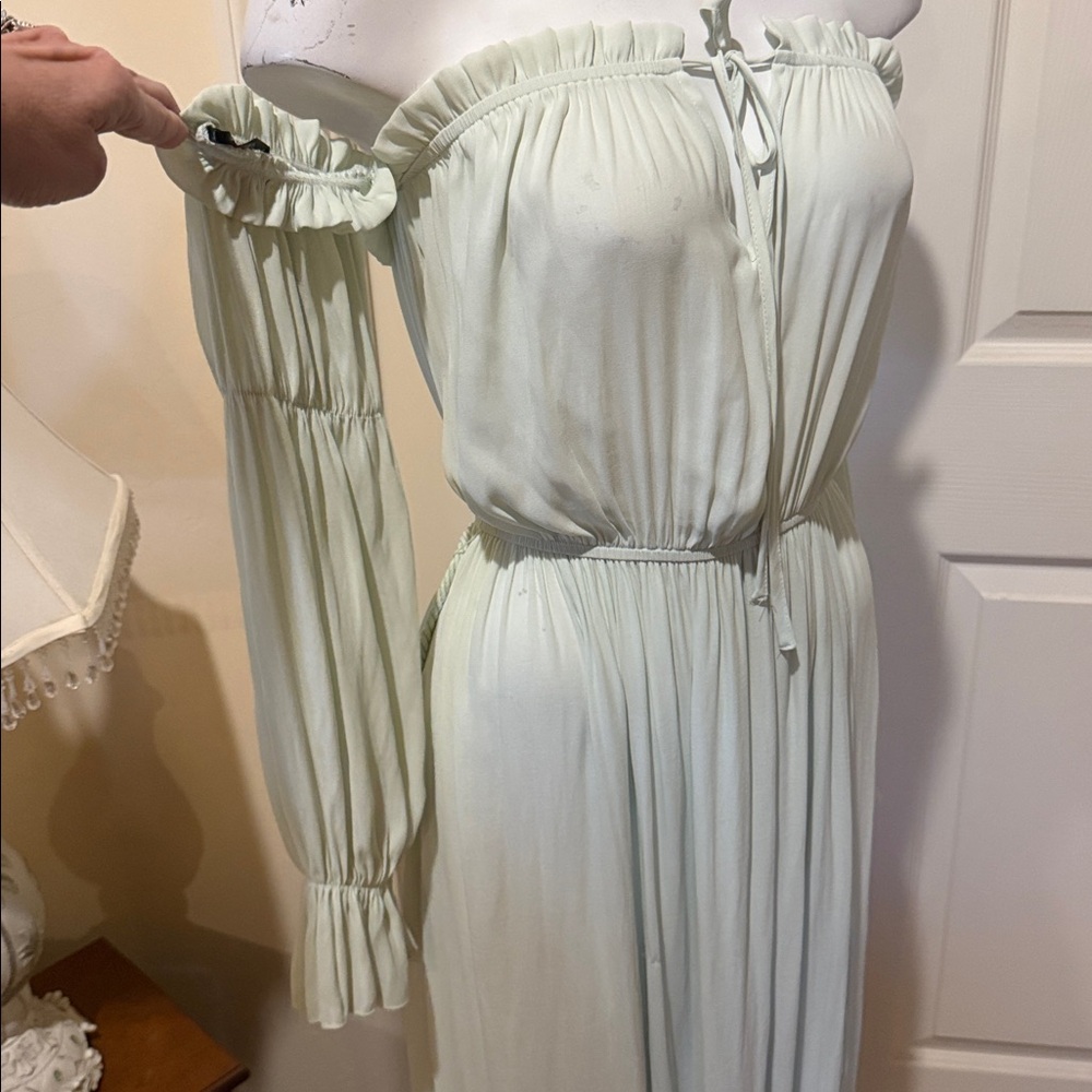 Forever 21 Off Shoulder Seafoam Maxi Dress Small Sheer Wrap NWT - Picture 4 of 14